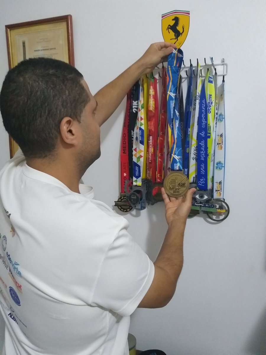 yayoalmanzar's tweet photo. El último #TBT de 2019, dedicado a mi primer maratón.💪🏼💪🏼😎 Maratón Monumental Primer Santiago de América. #42K #MMPSA https://t.co/4DqMGf3D3B