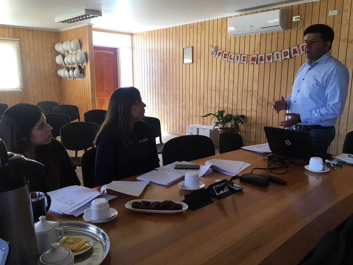 Otec_ceprof's tweet photo. 📈 Iniciamos la jornada en capacitación de Técnicas Contables bajo las Normas Internacionales IFRS para empresa Virutas de Madera, Marchigüe. #SomosCeprof #Contabilidad #IFRS #oticohiggins #capacitacion https://t.co/M3WPZIxRPj
