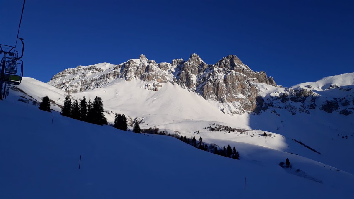 Biel_Kinzig's tweet photo. Traumhafte Verhältnisse am Sessellift. #bielkinzig #photoruediarnold #skifahren https://t.co/2Bd67kGjR7