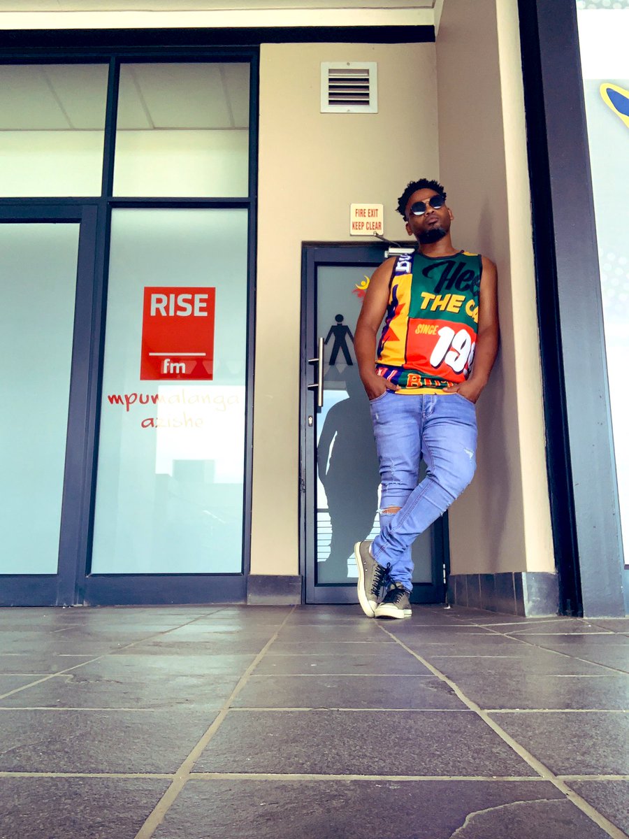 PremiumBeatsSA's tweet photo. 😎☀️👑 Get the latest Butan Collection from Madaiza!!! #ntwanayaseskomville #butan #2019butangcollection #Kotini #yourownstyle #madaiza https://t.co/M8zSg3bzRH