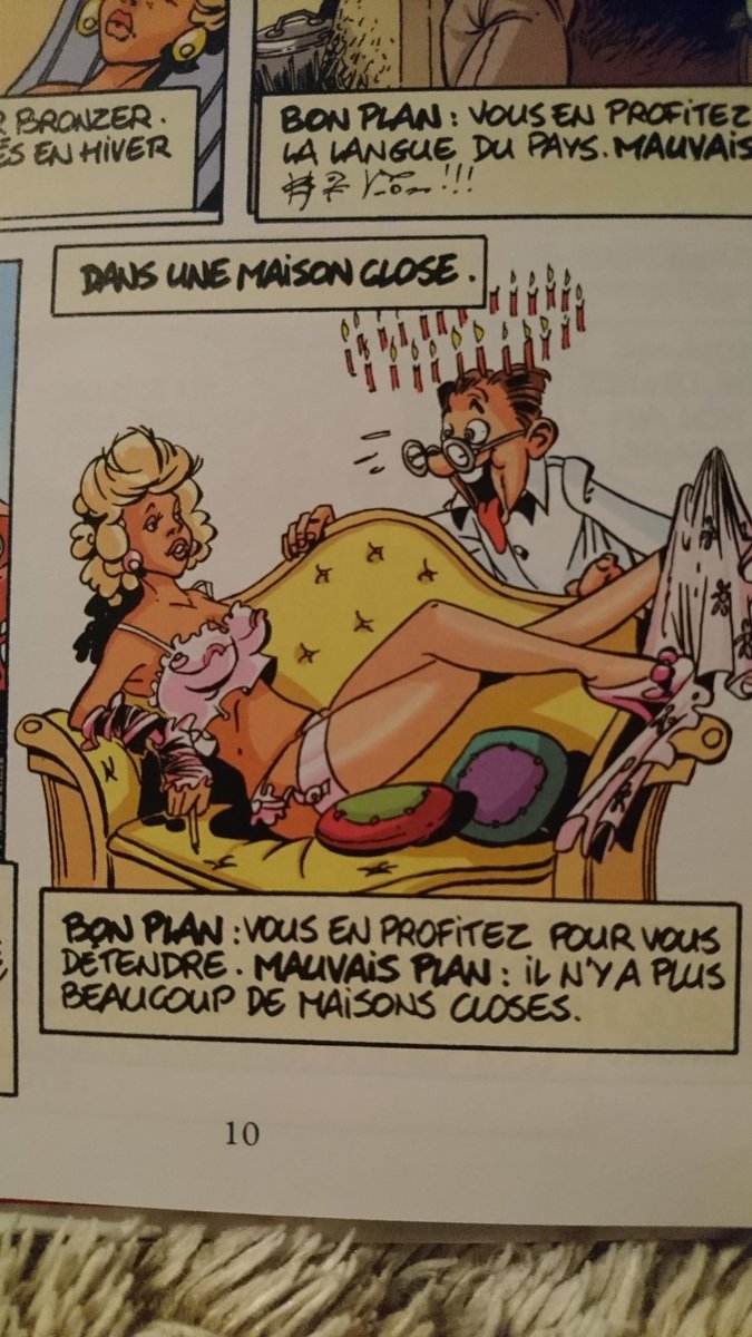 ( grossophobie, sexisme, agressions sexuelles...)Pour mes 40 ans on m'a offert "Le guide de la quarantaine" des éditions Vents d'Ouest.J'ai fait quelques photos 