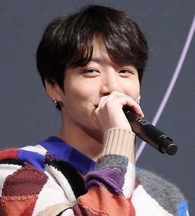 Jungkook: “[magic shop] is a song containing the story that when you’re tired and want to run away from reality, if you open the door inside your heart, there is a magic shop, and inside there are seven of us who will comfort fans.”-Fake love press conference