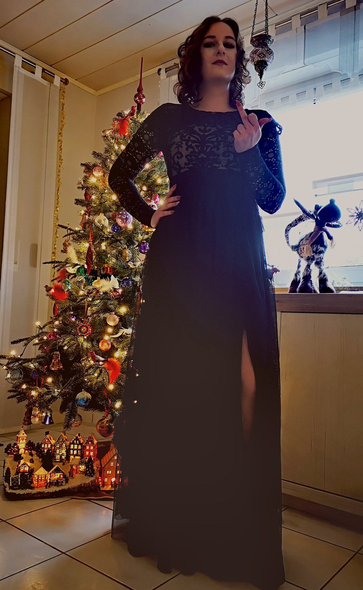 MissCatdeluxe's tweet photo. Jetzt wird es Zeit dir wieder alles zu nehmen, was du bekommen hast. Online now!

@yoochatnet

https://t.co/9uivG22SYq

#findom #goddess #worship #Alphawomen #payforme #loser #losercash https://t.co/aiiCwd4q7a