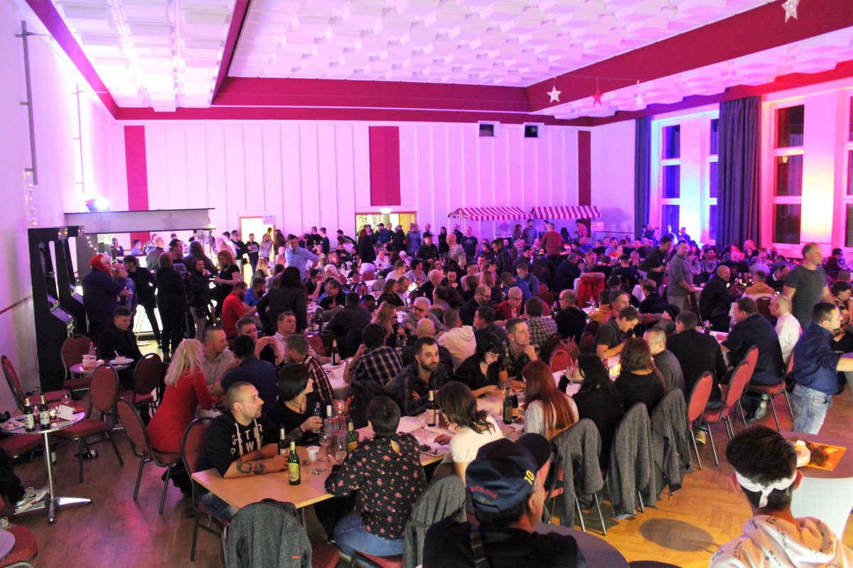 Happy holidays 🎄 from our work families (all around the globe 🌎) to yours!