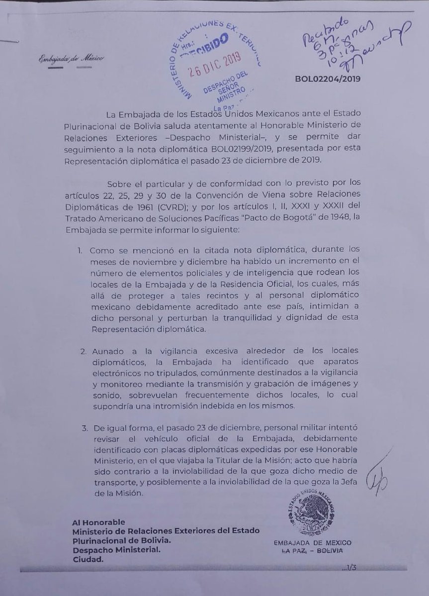 JuanGrabois's tweet photo. La dictadura boliviana cierra el cerco militar sobre la embajada y la residencia de la embajadora de México donde se refugian diversos asilados políticos. Denunciemos esta violación al orden público internacional para evitar otro atropello y una nueva tragedia. https://t.co/ICjg4Mlqd5