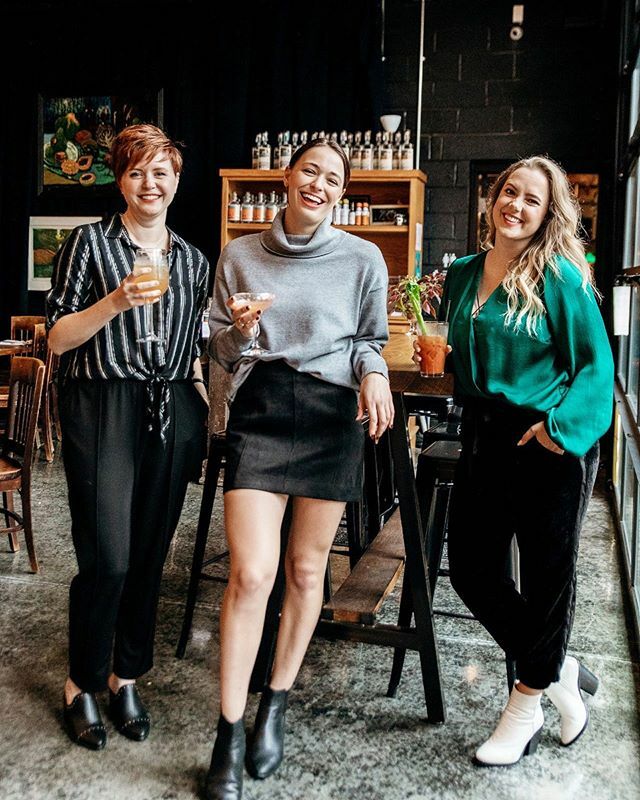 ShopStargazer's tweet photo. Here’s to hoping every last gorgeous one of you, Stargazers, had a beautiful Christmas filled with peace and love. ⭐️ Open 10am-7pm today for your Boxing Day shopping pleasure! ⭐️ https://t.co/1g4Ok8g8rL https://t.co/L5gFj4hZkz