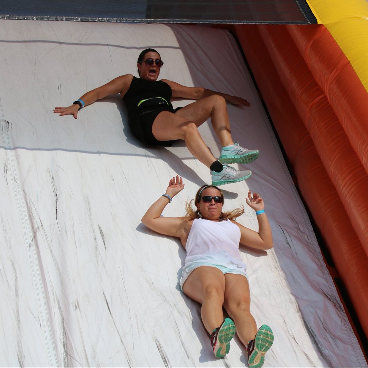 InflatableRace's tweet image. The day after Christmas is recognized as National Thank You Note Day! We wanted to take this opportunity to send a thank you to every one of our participants from this year!
- The Great Inflatable Race - Sponsored by Rally Health