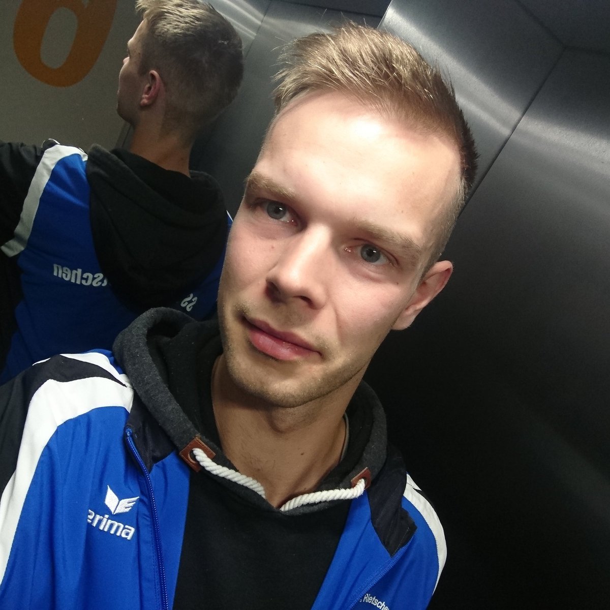 Icemann90 (@proftmaik) on Twitter photo 