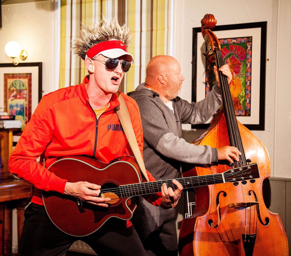 Taking a trip your local this #boxingday?  Find out how England's pubs are using arts and culture to establish themselves at the heart of their communities 🍻 👉 buff.ly/2LFMobh