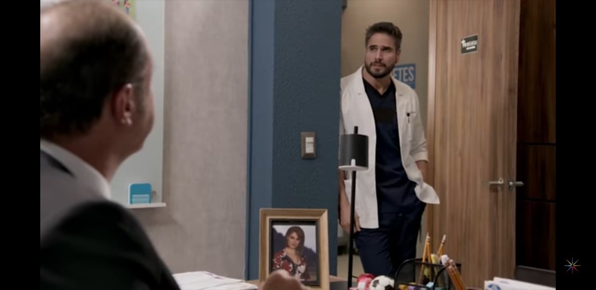 DaniArenasCol's tweet photo. #Capturas2 #MejoresMomentos #DavidParedes @DanArenas #Capitulo32 @MedicosOf #MedicosLineaDeVida #ConLasEstrellas #FelizJueves #FelizNavidad https://t.co/9keJK8eRqW
