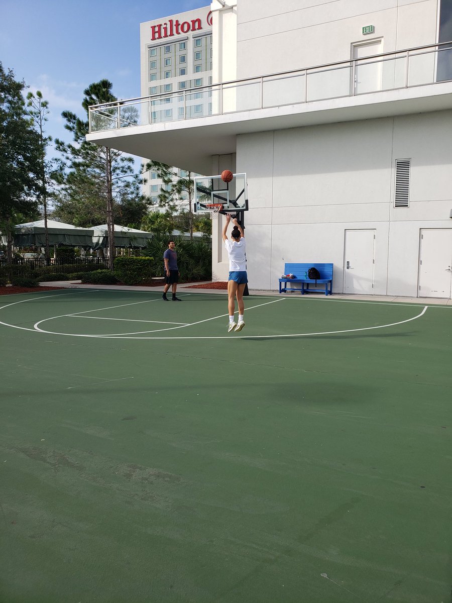 coreenjackson's tweet photo. Absolutely beautiful morning to get shots up!
#wecouldgetusedtothis
@a_jackson2205 https://t.co/7IhDUXh4bo