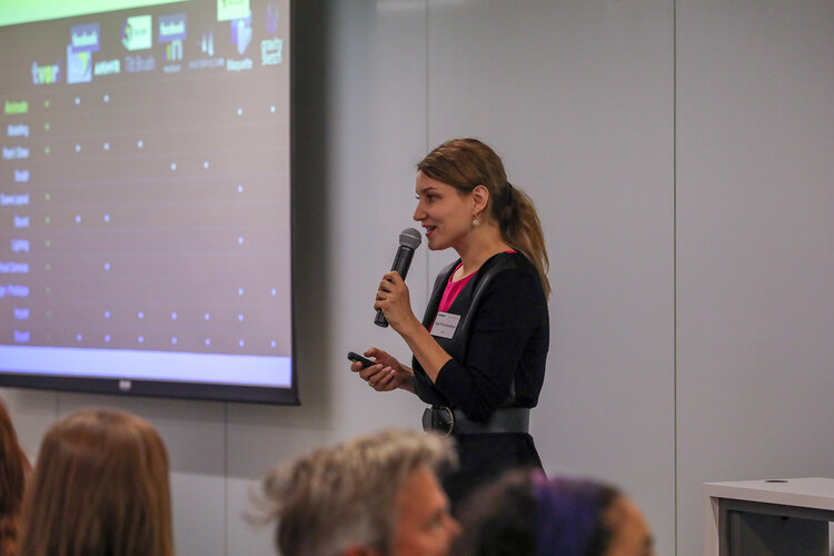 WXRfund's tweet image. Showcasing the Third WXR Accelerator ✨ Entrepreneurs are using #AR, #VR and #AI to enable businesses and consumers across medical care, fashion, sports, media &amp;amp; entertainment, education, enterprise, and design. #WXR 

📰 bit.ly/WXR-Showcasing…