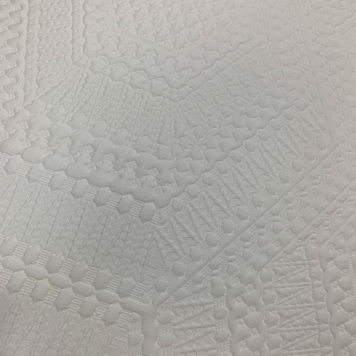 ☃️ Since we don't get snow here, our version of a winter wonderland is curling up in our soft as snow (but way more supportive, obviously) Coddle mattress. ❄️