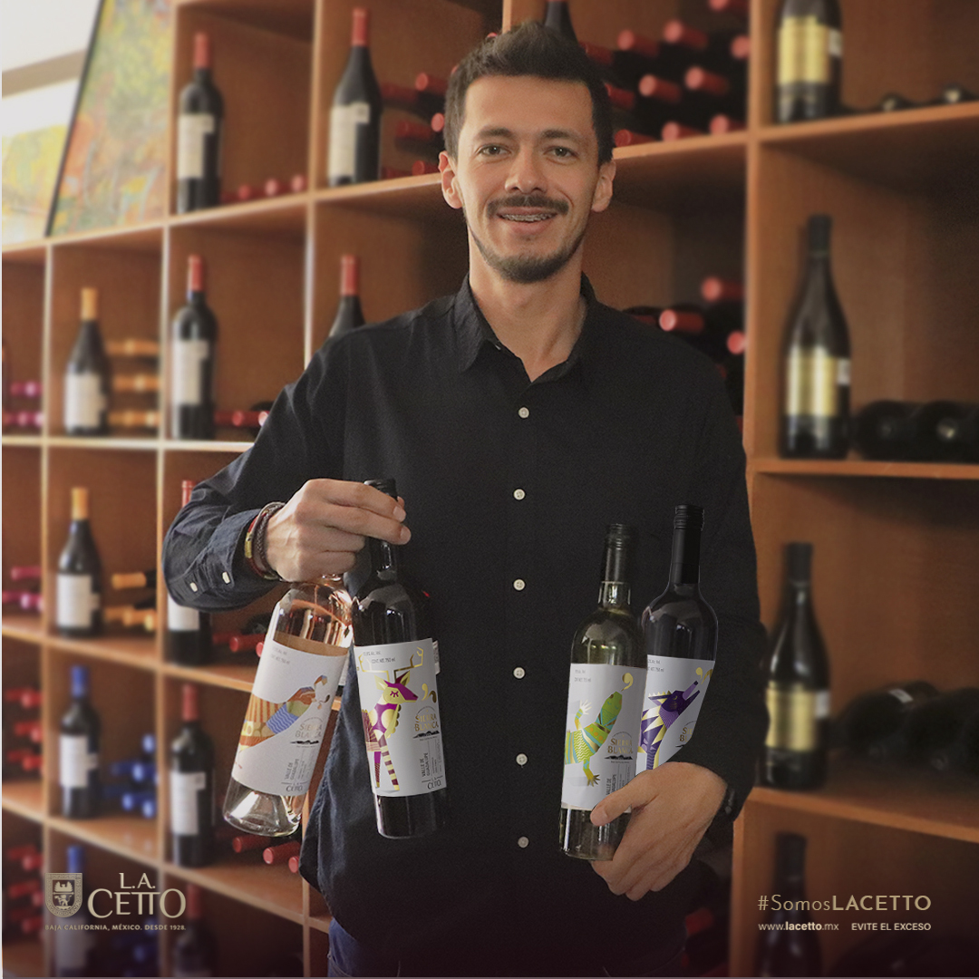 VinosLACetto's tweet photo. Gracias a todas las personas que participaron en nuestra dinámica para ganar una Línea Sierra Blanca🐦🦎🐺🦌, muchas felicidades a nuestros ganadores. 

Pronto tendremos más sorpresas para ustedes. 🎁🎊🎉

L.A. Cetto está en tus mejores momentos. https://t.co/kgl7cycDA0