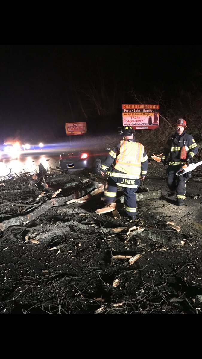 Fallowfield_VFC's tweet photo. Rescue 47 handled a single vehicle crash yesterday evening in the Twp.. https://t.co/ajSM2e5mnj