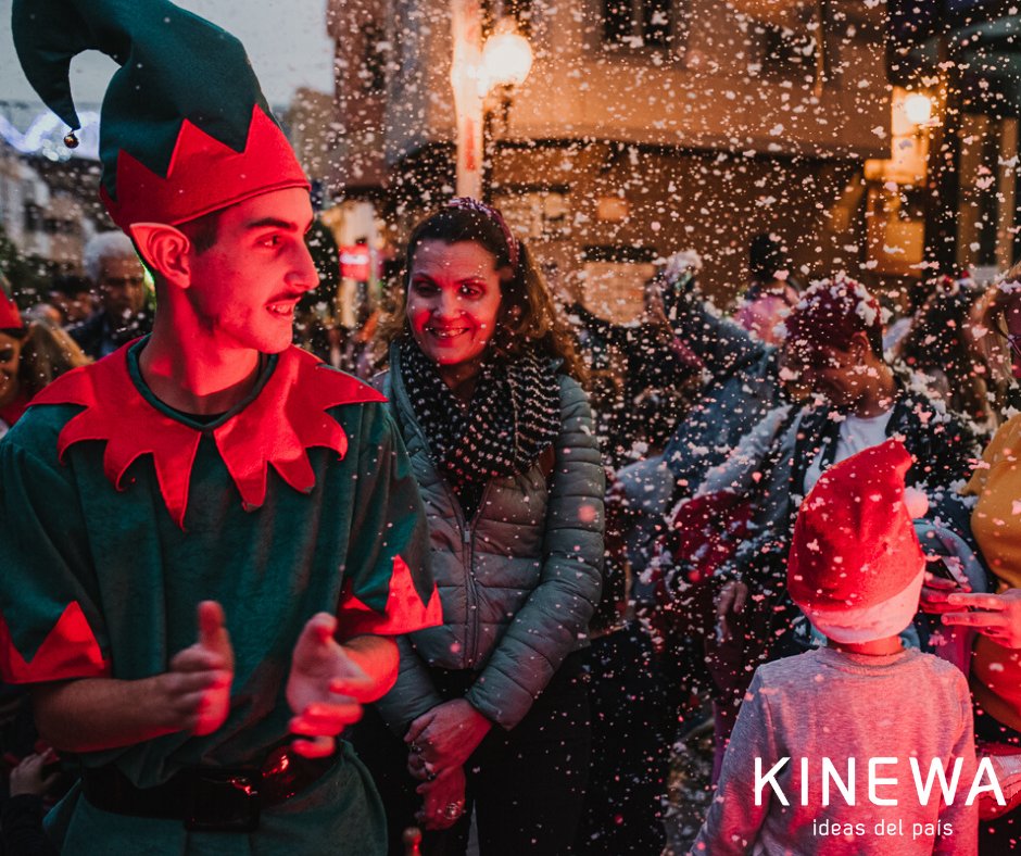 kinewaideas's tweet photo. 📣El pasado viernes conseguimos que #PapáNoel se pasara por #Telde cuatro noches antes de que repartiera regalos por todo el mundo. ¡Encantados de haber organizado su recepción y la que fue su casa durante ese día! ¡Hasta el año que viene! ¡'Jou, Jou, Jou'! 🎅🏼 https://t.co/NPHptmQYIK