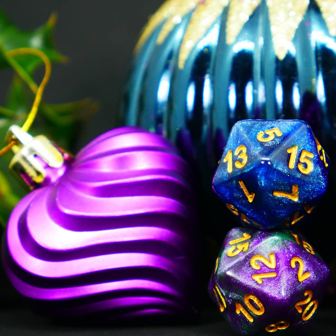geeks_dice's tweet photo. Happy Boxing Day everyone!
.
Lich King and Neptune's Blessing from @beholders_gaze.
.
These never get old. Love them both.
.
#dnddice #cooldice #dice #diceobsessed #diceporn
#diceobsession #polyhedraldice #d20 #d20dice #dicelove #dicehoard #dnd #rpg #rpgdice #dungeonsanddragons https://t.co/1G1rxIJ4G8