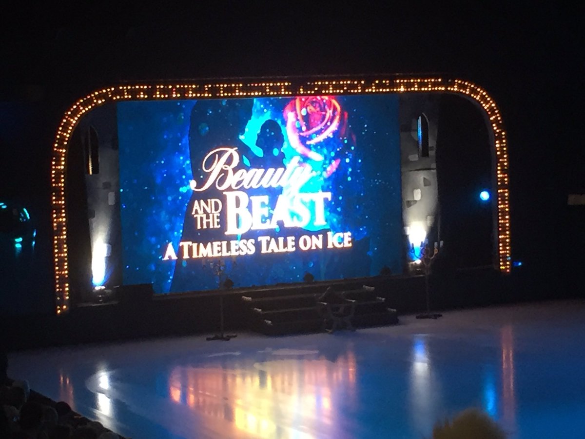 A fantastic performance this afternoon from <a href="/CHCBlackpool/">BIDCA</a> ⛸Congratulations everyone! 3rd year for us ...turning into a Boxing Day tradition! See you next year!🎄#betterthanpanto #talentedkids #BeautyAndTheBeast