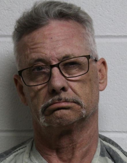 LakeCoSDSheriff's tweet photo. Lake County Sheriffs Office is asking for assistiance in locating Lonny Brendsel.  He is being sought for failing to return from court ordered furlough.  He does have some active warrants for his arrest, one of them being escape. https://t.co/0BLLCe5Lyf