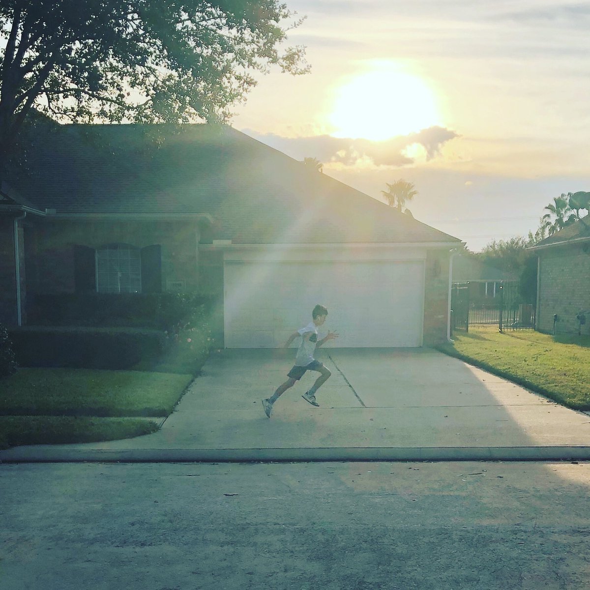 ColtonRuel's tweet photo. Winter time is grind time. https://t.co/2Bhg4RDCYt
