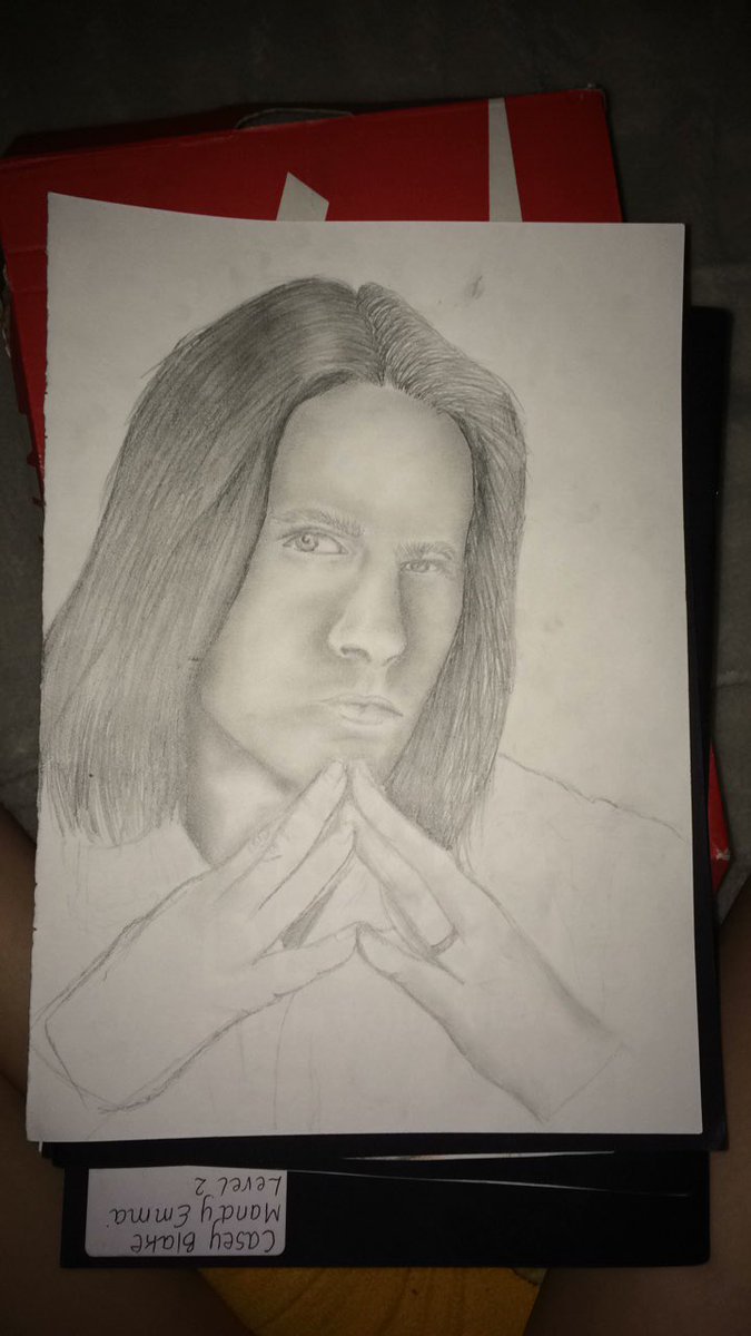 caseyy1x_x's tweet photo. The start of a @matthewmercer portrait @CritRoleFanart @CriticalRole #drawing https://t.co/7eaZz7YzIb