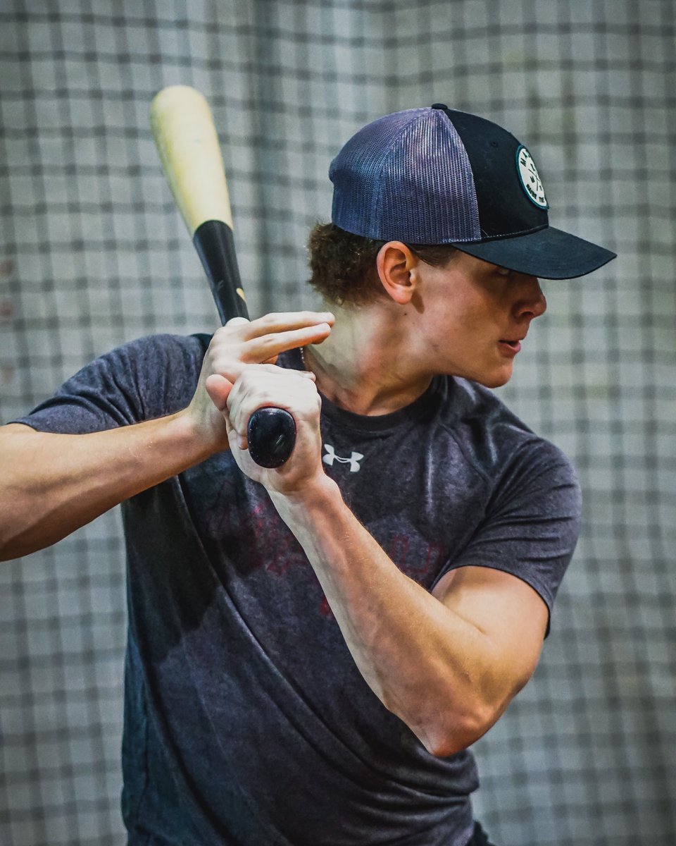 MASH ⚾️ tweet media