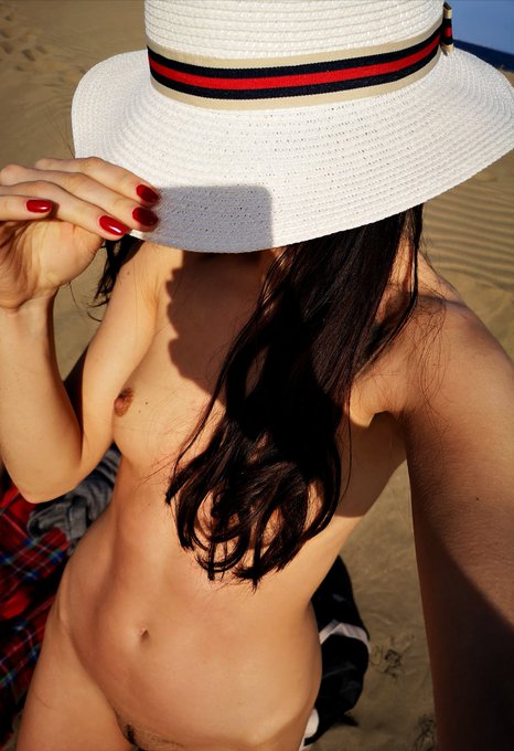 Holiday with Amahl is the best of my life 😍❤️ 🏝️ 🎄 #porn #MiaAmahl #ocean #sea #holiday #xmas #christmas<a href="/tag/love"class="tags"><span>#love</span></a><a href="/tag/model"class="tags"><span>#model</span></a><a href="/tag/happy"class="tags"><span>#happy</span></a><a href="/tag/sea"class="tags"><span>#sea</span></a><a href="/tag/porn"class="tags"><span>#porn</span></a><a href="/tag/ocean"class="tags"><span>#ocean</span></a><a href="/tag/spain"class="tags"><span>#spain</span></a><a href="/tag/holiday"class="tags"><span>#holiday</span></a>