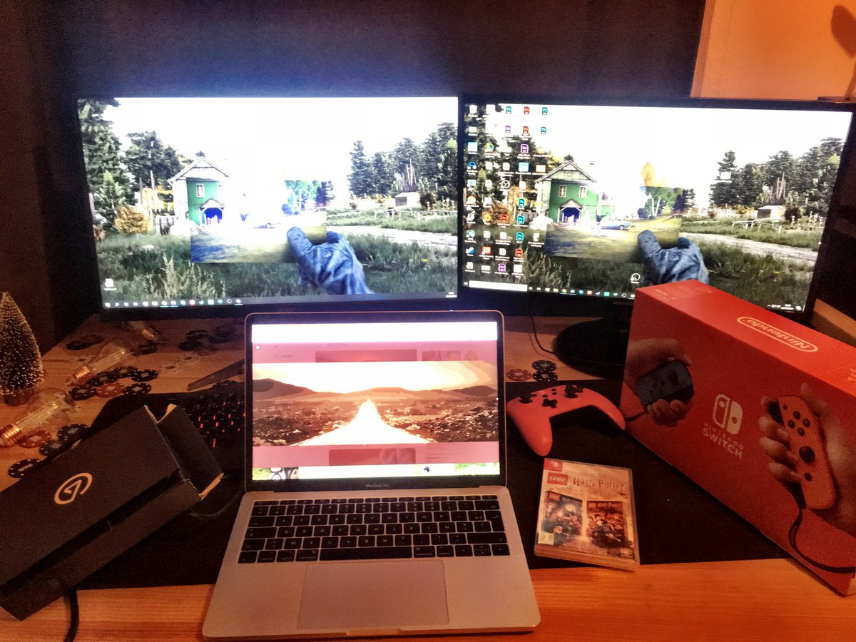 POPOPOPOPOPOPO ! Le père Noel est apparemment passé par ici.. 🌵🔥

Qu'y a-t-il de nouveau à votre avis ?! 

#twitch/<a href="/stream/">Stream</a>/#gaming/#Noel