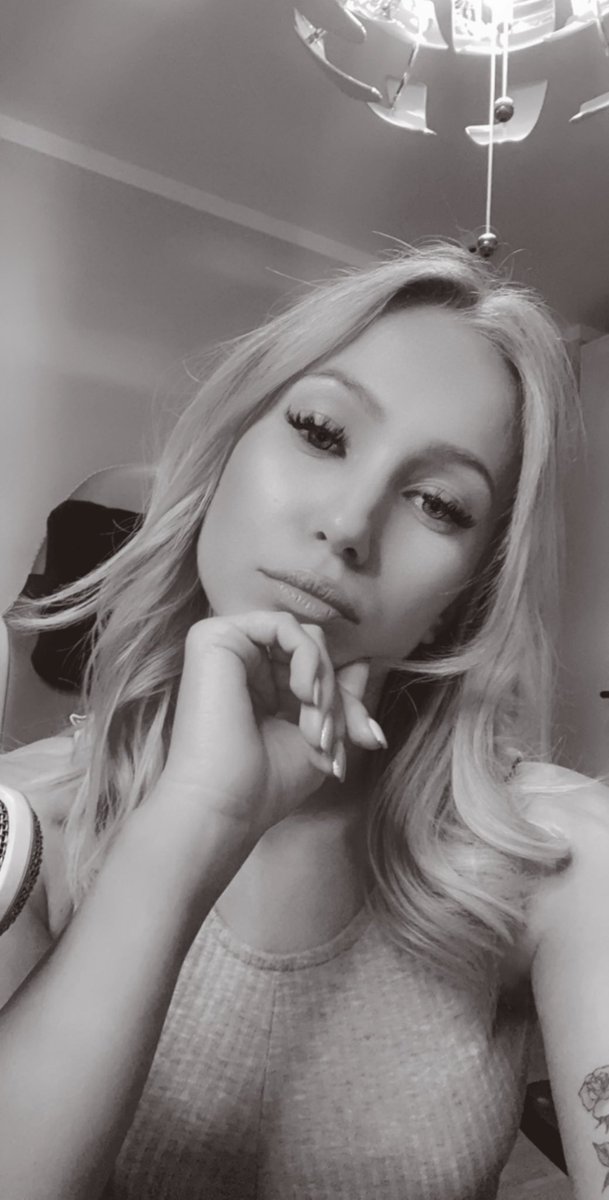 dynamitladyreal's tweet photo. Es gibt streaaaaam ♥️ https://t.co/K9fH4oxrXC