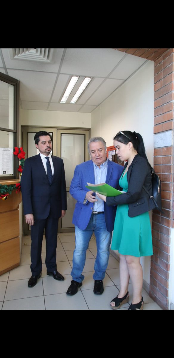RebolledoAlcald's tweet photo. RECURSO DE PROTECCIÓN Y JUSTICIA POR FERNANDA GIL, NIÑA D #LaCisterna,15 AÑOS Y GRAVEMENTE ENFERMA, LE NIEGAN ATENCIÓN HOSPITAL GONZÁLEZ CORTÉS. MINSAL TRANSGREDE LA CONVENCIÓN D DERECHOS DEL NIÑ@, QUE ES LEY, YA QUE CUALQUIER CHILEN@ QUE SEA MENOR D 18 AÑOS ES CONSIDERAD@ NIÑ@! https://t.co/RsJe0Lro9d