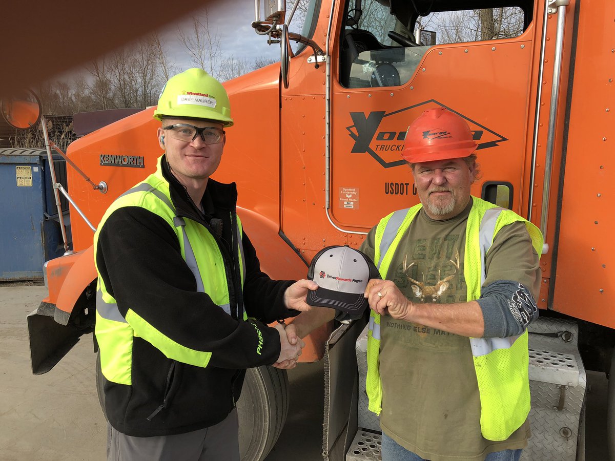 TheRealMaui1's tweet photo. Congratulations to Scott Haynes from Yourga Trucking for getting Bronze status in our #DriverRewards program at @WheatlandTube @ZekelmanInd https://t.co/8WfBKPGNBw