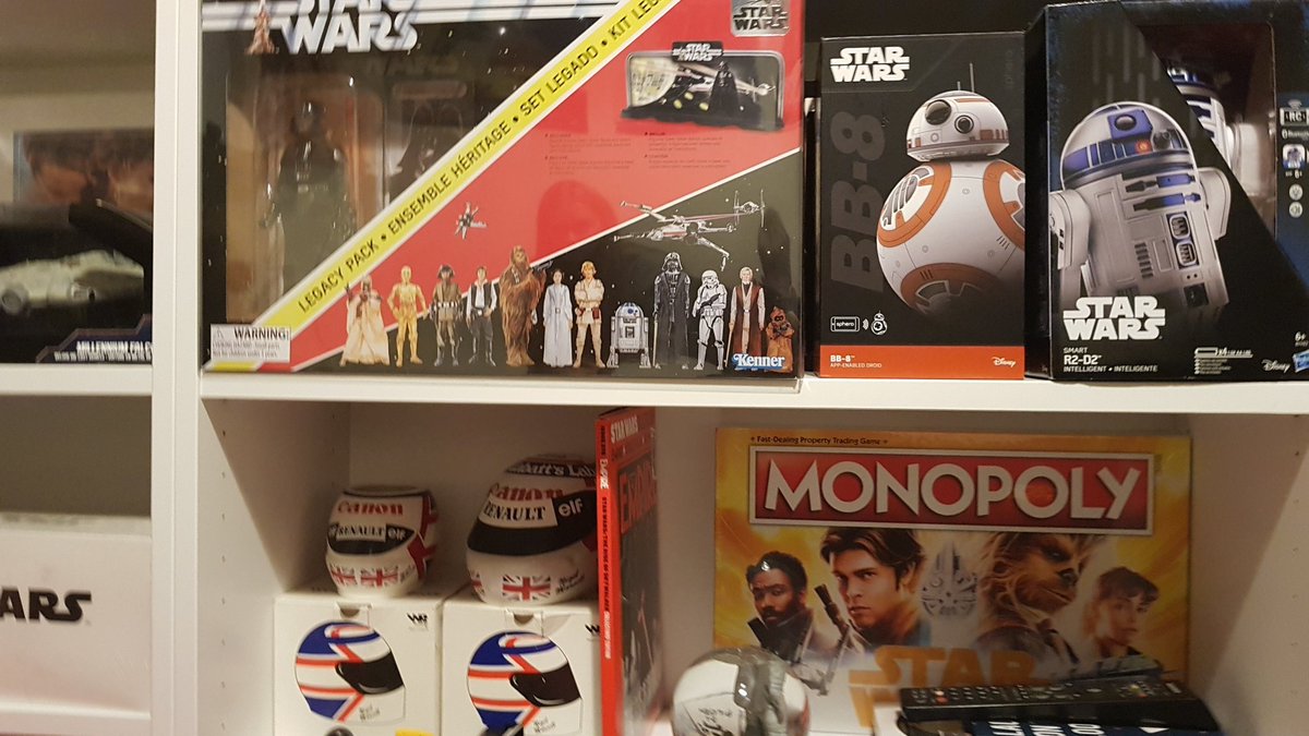 GeekInc's tweet photo. Deck the halls with baus of sabers. Our star wars collection is flying of the shelves. Its like the customers are using the force! https://t.co/NcyotTqYJD