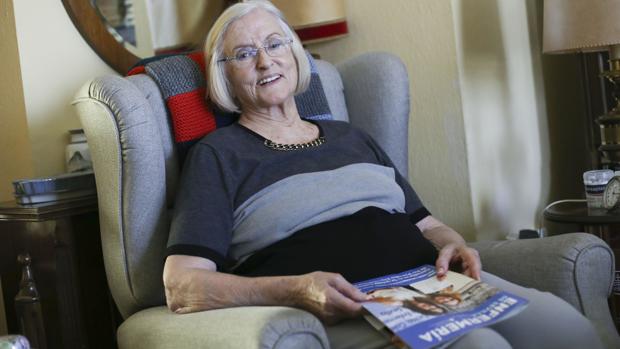 Hola #matronas: La #matrona de La Algaba, María Asunción Núñez Godoy: "Si volviera a nacer sería matrona"
Interesante entrevista con esta compañera que a sus 87 años rememora cómo era la vida y el trabajo de una matrona en los años 50. bit.ly/350MEsG