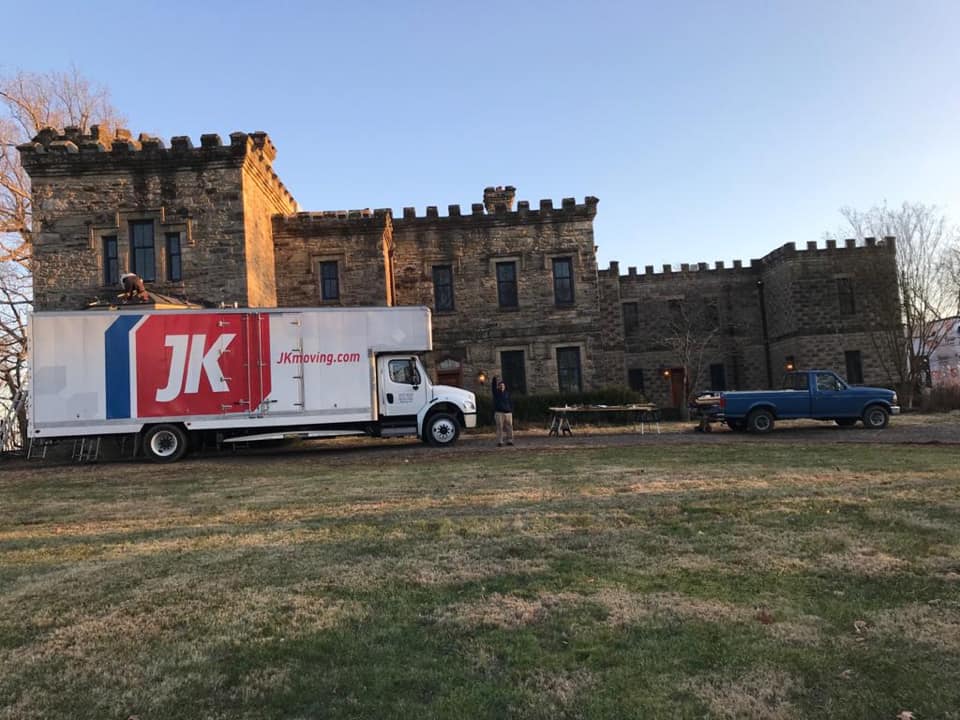 jkmoving's tweet photo. We were spotted moving a castle! #SpottedJK #WhatMattersMost https://t.co/ib2wiojdiq