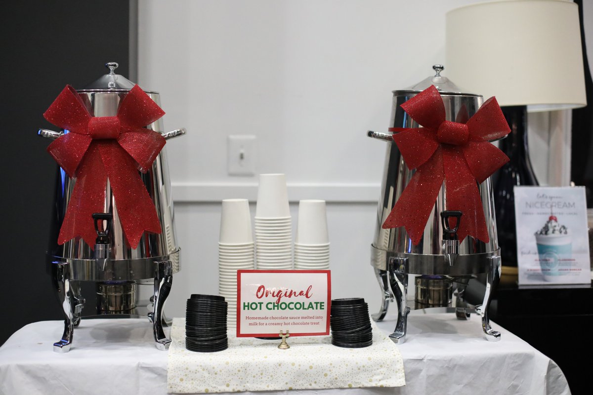 TheAlaire's tweet photo. Our Holiday Party was extra SWEET with gift wrapping from @bowpaperscxssrs πand a Hot Chocolate Bar from @Nicecream βοΈ Residents danced the night away with @DjMarioVenechi π§π€ #holidayparty #giftwrapping #dj #hotchocolatebar #thealaire #rockvillemd #bowpaperscissors https://t.co/xC0RF2r5IT