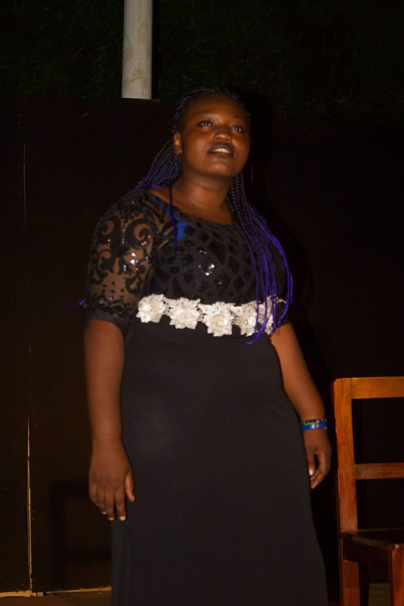 Festivaldubreka's tweet photo. Flash-back #FESTARD19 spectacle:
Je ne suis pas en colère, je crie…
de Wakeu Fogaing
Mise en scène IRY BOGBE Armand
Coproduction Niger - Côte d’Ivoire
COMPAGNIE
CERCLE des AMIS de SION
C.A.S
#BouchedAir
#FESTARD19
#DubrékaCitéDesArts
#DiversitéEspacesFormesThéâtrales https://t.co/0e4HXqrn9N