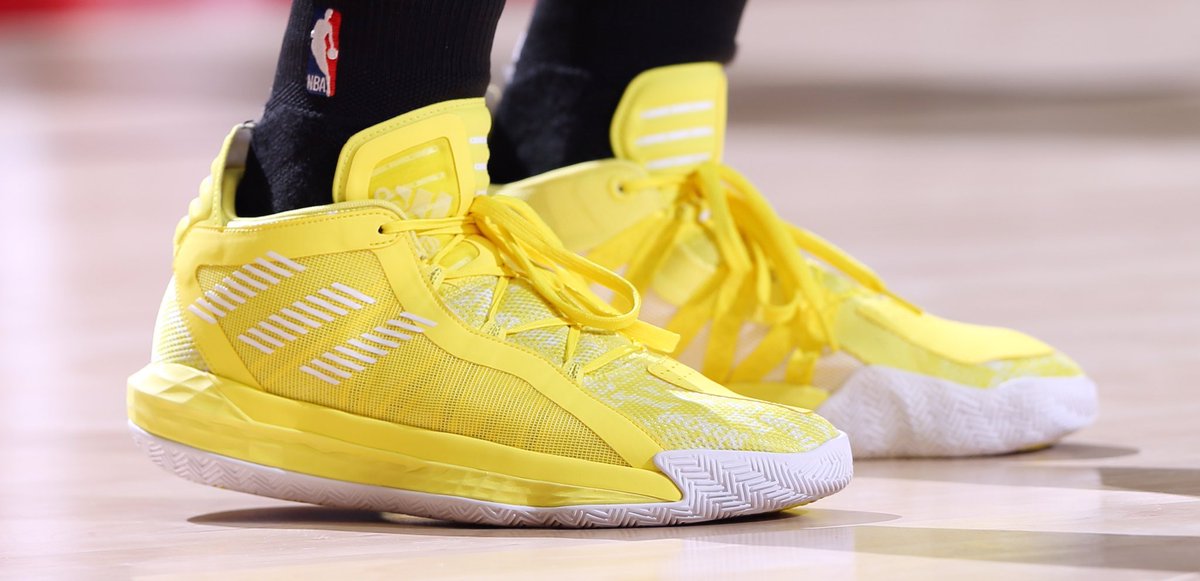 damian lillard heckler shoe