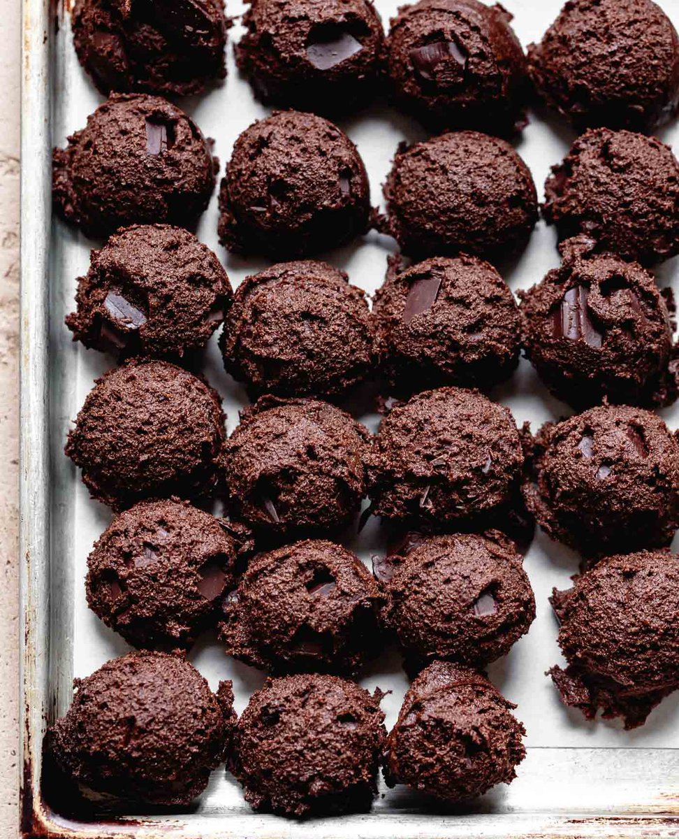 Warm spices like ginger, cinnamon, and allspice give these cookies a gingerbread vibe that sings of winter holidays. And can't we all agree? Puddles of melty chocolate are ALWAYS welcome! 😍

Full Recipe from <a href="/AlannaTT/">The Bojon Gourmet</a>: bit.ly/GlutenFreeChoc…