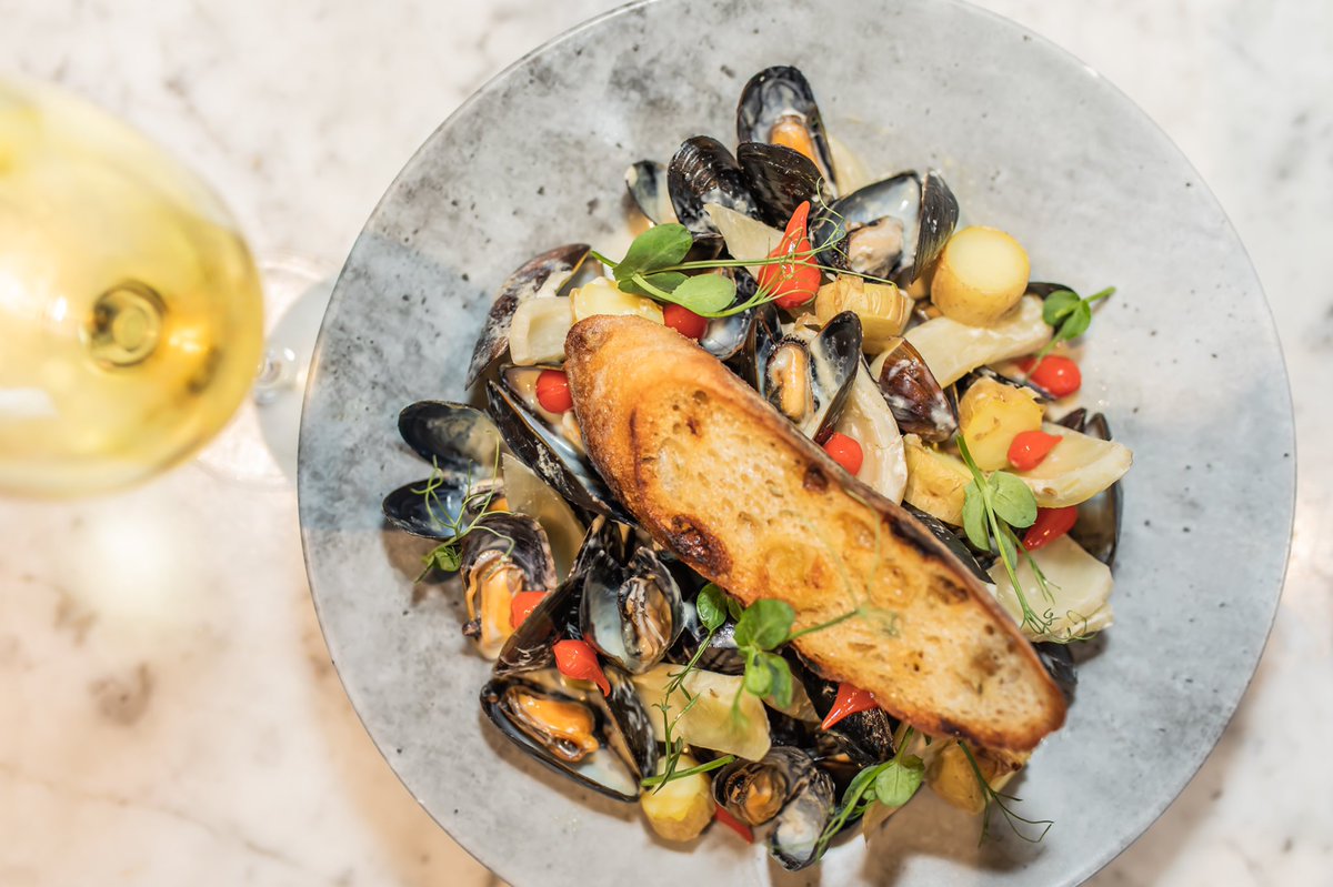 Don’t just take our word for it. Come see why our #mussels are the best in the bay. #UrbanTavernSF 
urbantavernsf.com