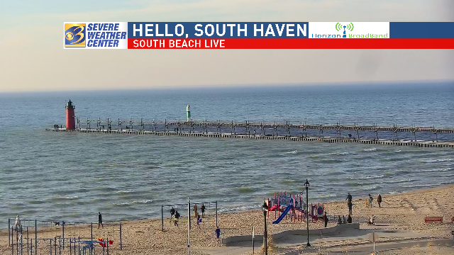 weathermankeith's tweet photo. Just. Plain. Crazy! How about a stroll on the beach in South Haven wearing short sleeves or a light sweater? On the day after Christmas. In the sunshine. #NotPureMichigan #whereiswinter #SoHa https://t.co/ep6jVjB2QC