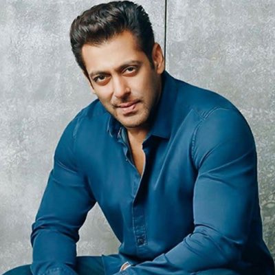 JaySaraiya's tweet photo. Happy birthday bhaijaan🎂❤ @BeingSalmanKhan #HappybirthdaySalmankhan https://t.co/BuiRqiMqvM