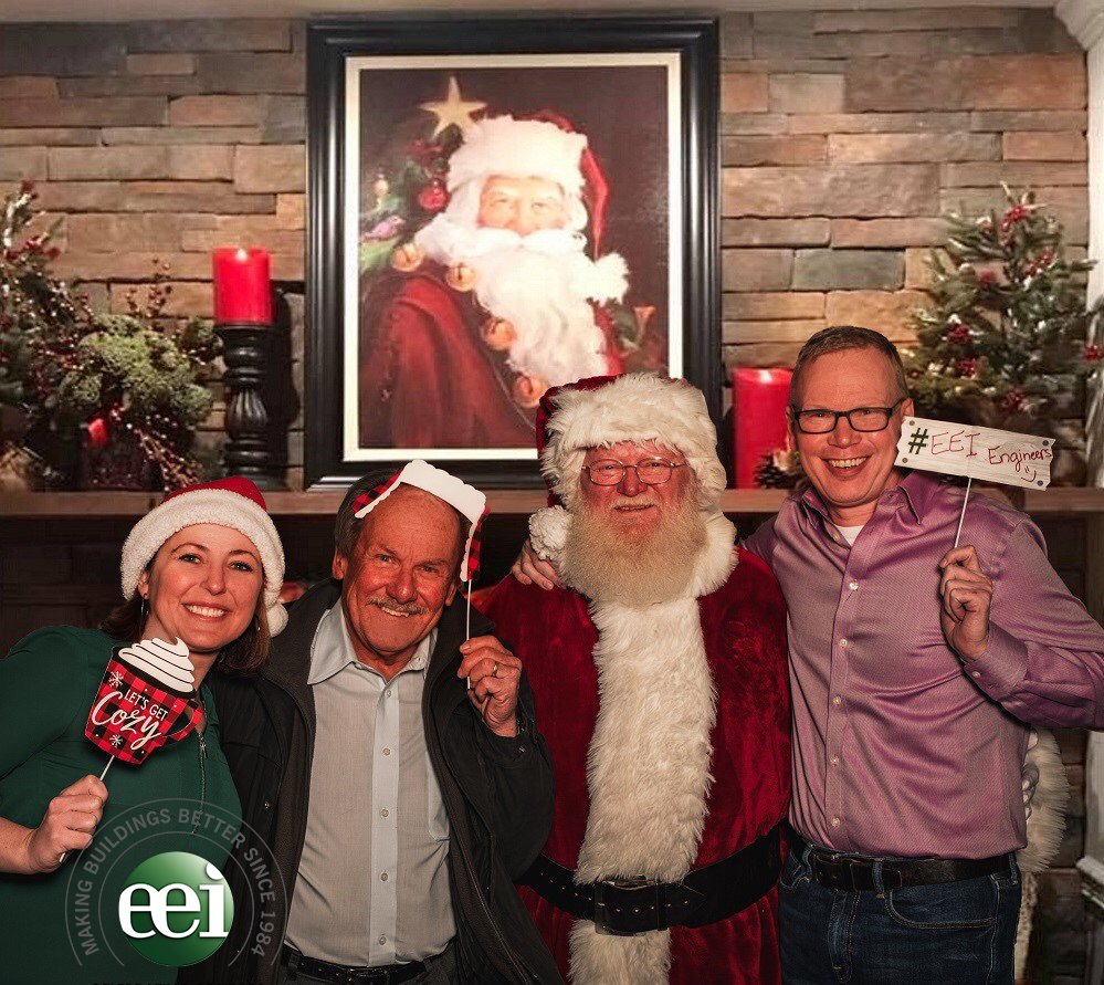 eeiengineers's tweet photo. From all of us at EEI, we wish you a safe and happy holiday season!

#eeiengineers #MakingBuildingsBetter #HappyHolidays https://t.co/Tl5DJGtAeI