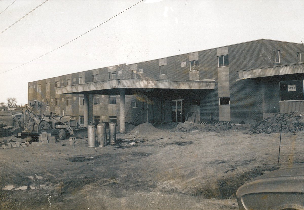 #ThrowbackThursday! Does anyone else remember Broomfield's iconic Manor Motel? It was located on the corner of Midway Blvd and Hwy 287, where the Walgreens stands now. This photo was taken during construction in the 1950s. #broomfield #police #history #wearebroomfield