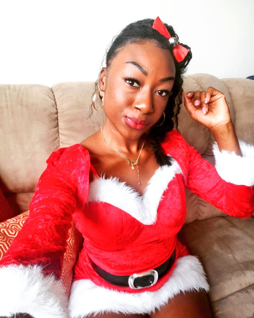 Jesus Little Helper 🎁#MerryChrismas #HappyHolidays