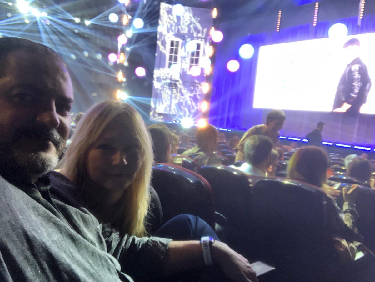 joyceborniard's tweet photo. Una experiencia de las que te dejan con la boca abierta. Espectacular @ElMagoPop #elmagopop https://t.co/WhhaYSkgtQ