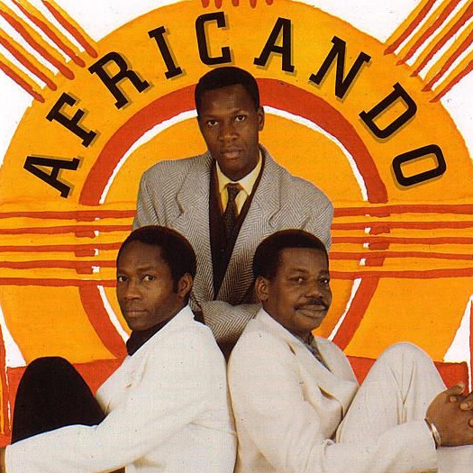 LoveBeatFM's tweet photo. Cientos de versiones tiene "La Vie en Rose". Una de ellas, la del ensamble Americo-Senegalés #Africando, en #CancioneroMundialEnLatinJazz, en #ElMundoTraducidoEnSonidos, por @unicaucaestereo. #PlanetaLoveBeat https://t.co/Jvnpn8GdlP