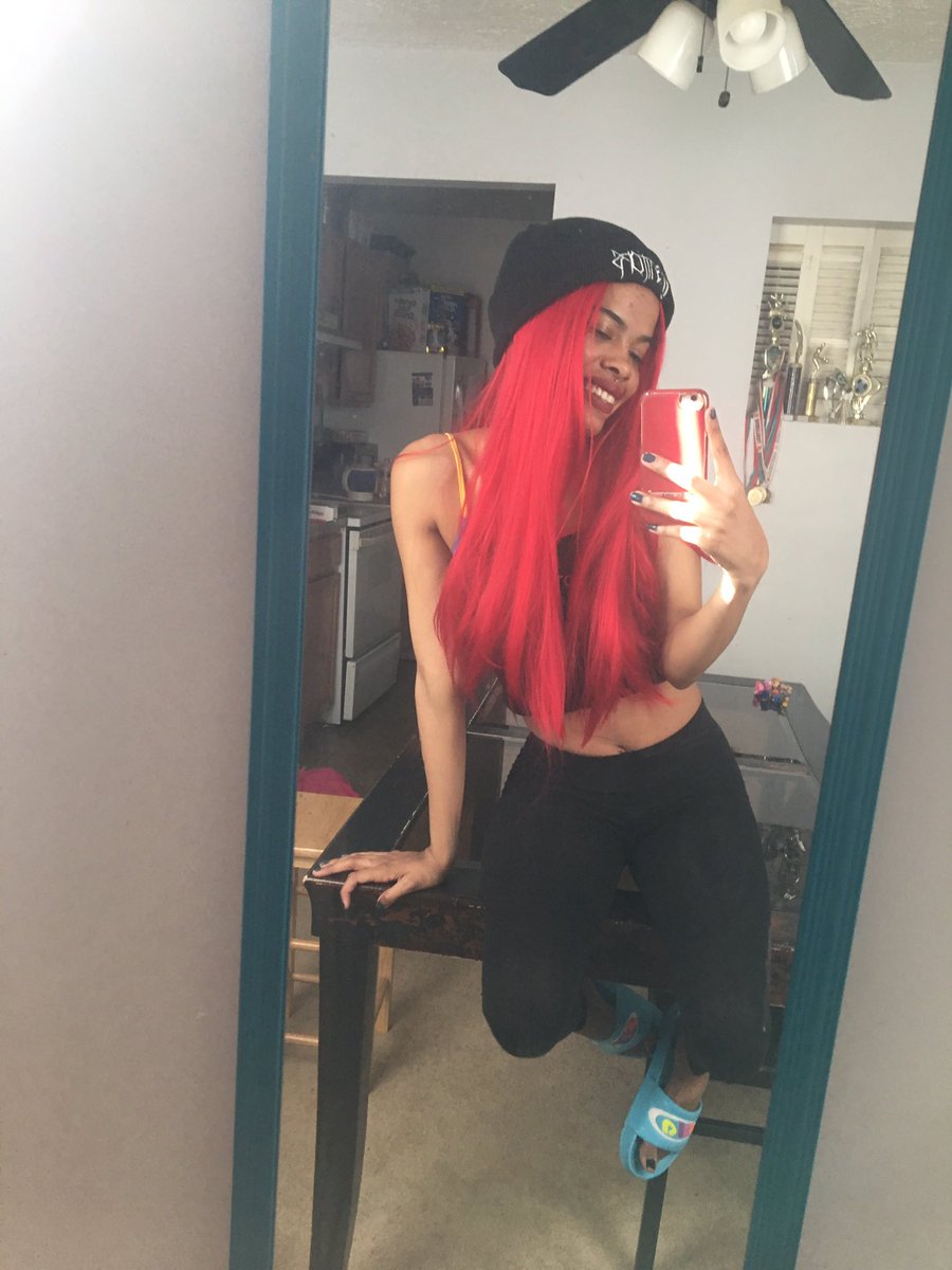 _NonChalantLynn's tweet photo. follow my new twitter @pulpfunctional https://t.co/S8eZ41rv6d