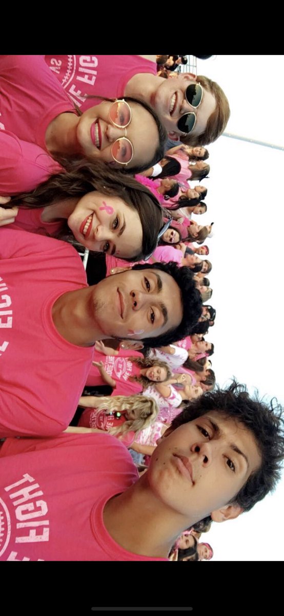 Happy happy birthday <a href="/montoytrey/">Trey</a> !!! miss having class w/ you and tearin it up @ Central! Hope you’ve had the best day🤩🎉🥳