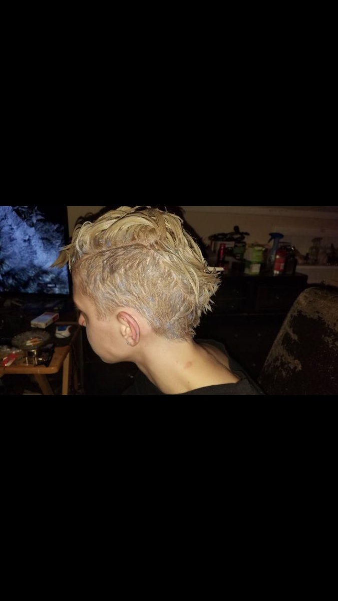 drewxjacob1's tweet photo. idk what this means but okay https://t.co/vljCPzY7JY
