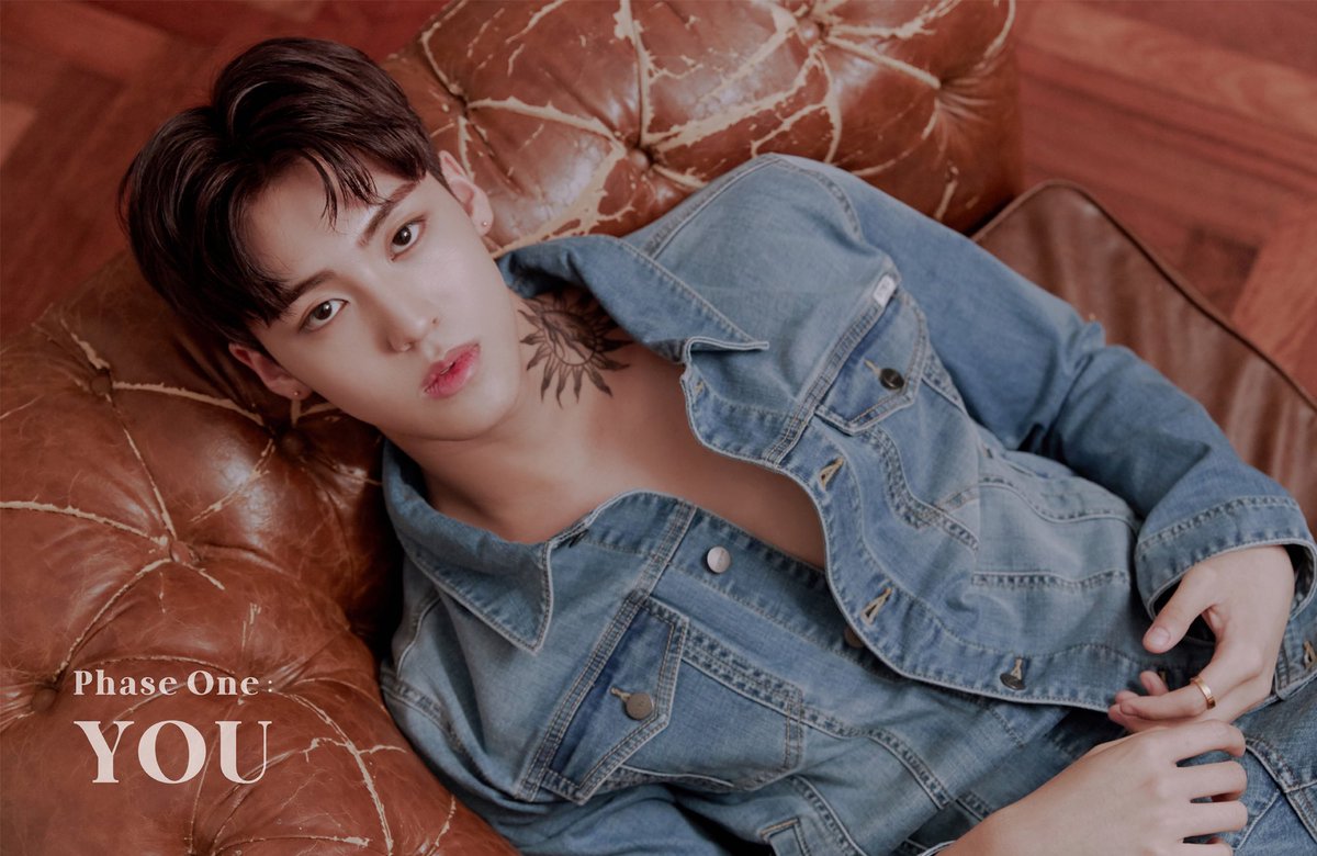 BY9LAT's tweet photo. [#FOTOS | 25.12.19]

비오브유 (B.O.Y) [Phase One : YOU]
Fotos Concepto - 6AM ver.
⠀
2020.01.07 6PM 
⠀
#비오브유 #B_O_Y #BOfYou #김국헌 #KOOKHEON #송유빈 #YUVIN #PhaseOne_YOU #MeetYou 
#BY9_DEBUT #We_Need_BY9 #AlwaysWithBY9 #our_universe https://t.co/v8hhj9h89b